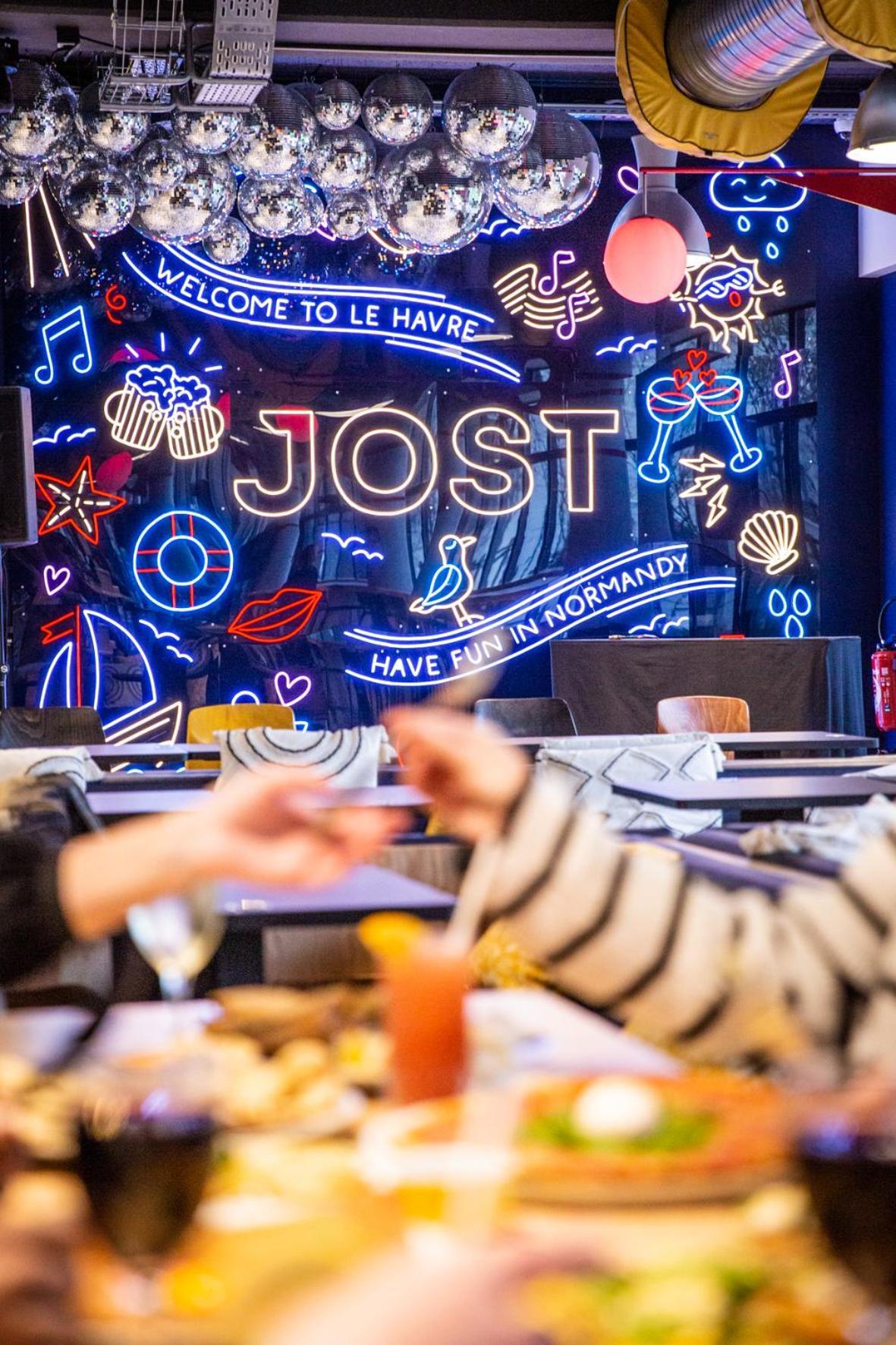 Jost Hostel Le Havre Centre Gare Esterno foto